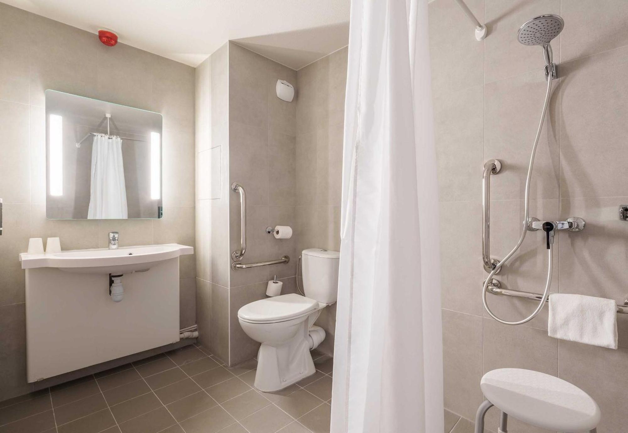 B&B Hotel Troyes Centre Екстер'єр фото